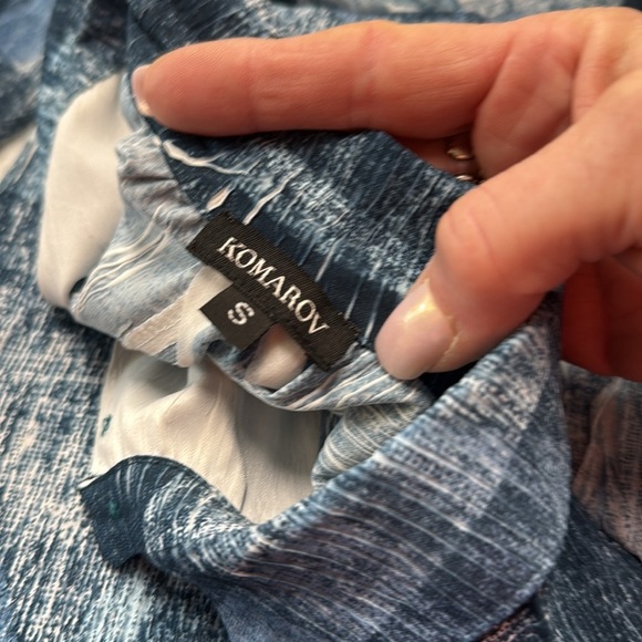 Komarov Blue White Long Sleeve Top with Lace Up Back Size Small - Picture 3 of 11